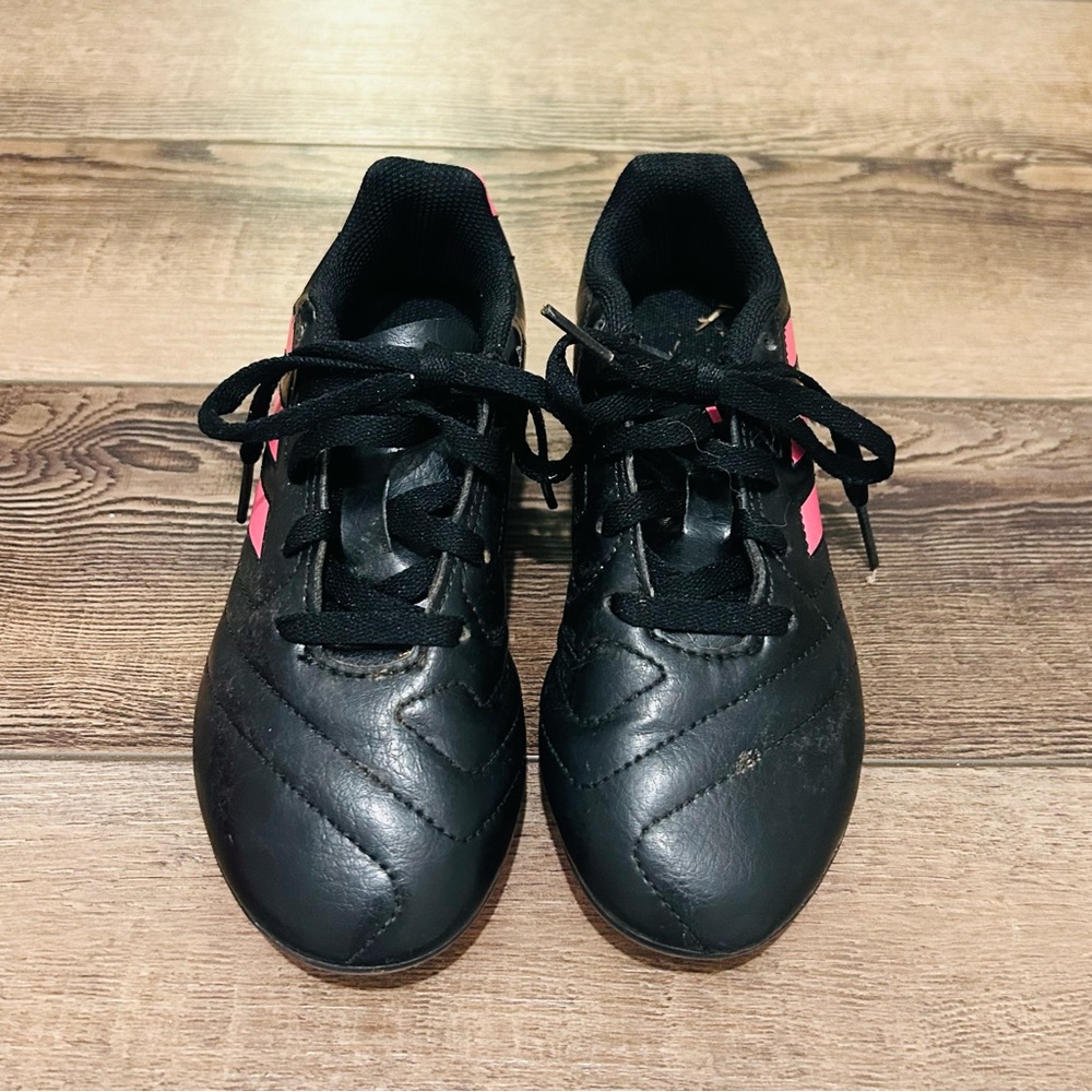 Adidas girl soccer cleats